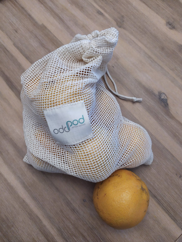 The Cotton Produce bag is a zero waste shopping option, Reusable produce shopper bags, lightweight and ideal for replacing single use plastic bags.
